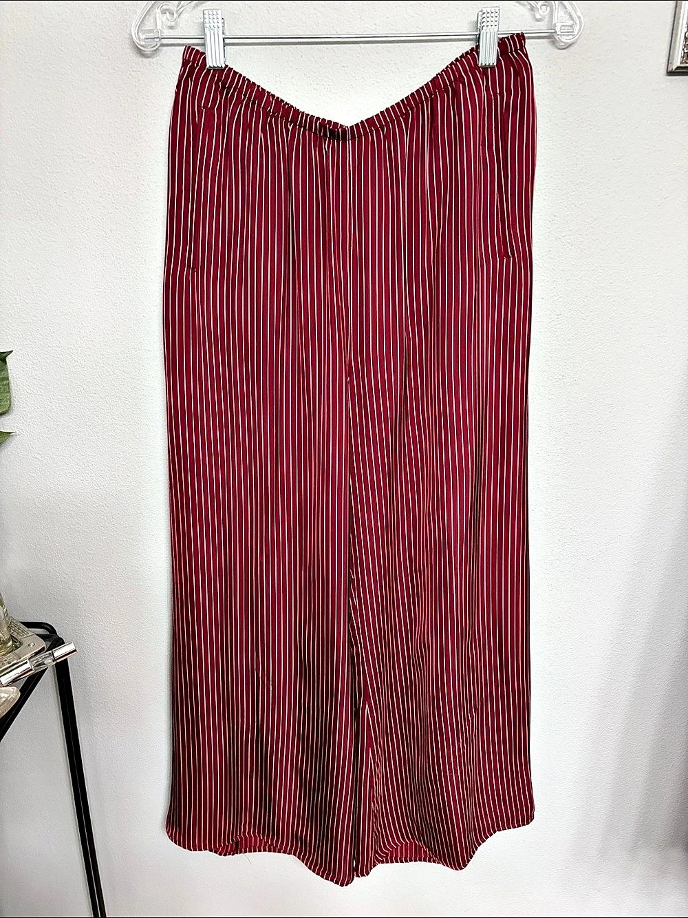 J.CREW Striped Burgundy Cosmo pant in luster charmeuse Size Medium